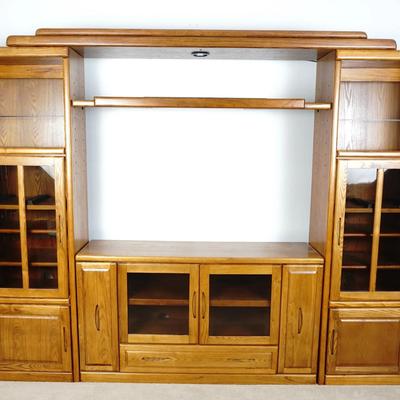 Large Three-Piece Oak Finish Entertainment Center & Media Console
