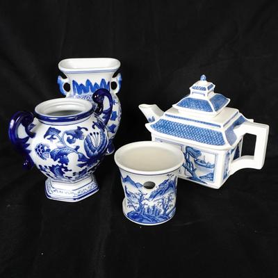 Blue & White Chinoiserie Porcelain Lot - Teapot, Tea Warmers & Vases
