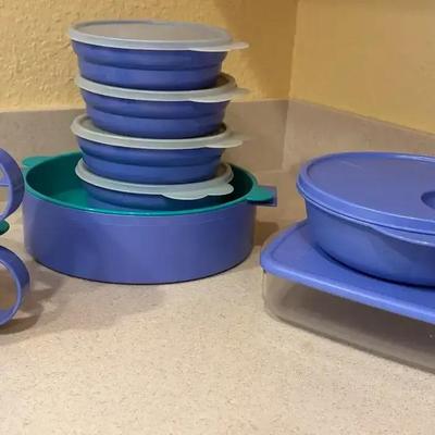 Tupperware Crystal Wave 18 Pc Set