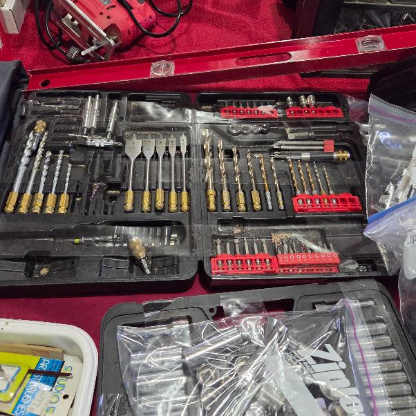 Sale Photo Thumbnail #3