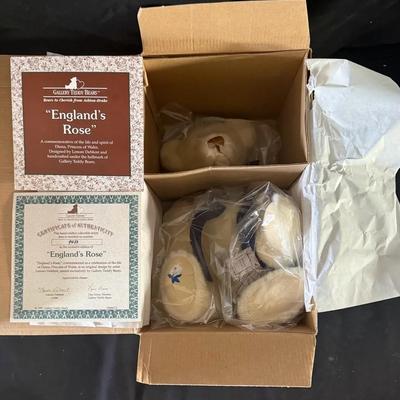 437: Gallery Teddy Bears “England’s Rose” Diana Princess of Wales Bear – New in Box