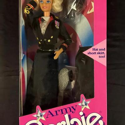 450: 1989 Army Barbie American Beauties Collection New In Box