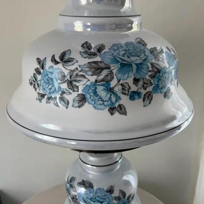  420: Vintage Milk Glass Hurricane Table Lamp with Blue Floral Design – Electric