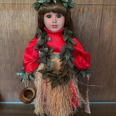 251: Victoria Kaena Doll 