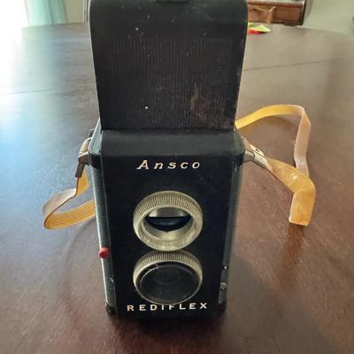 273: Vintage Ansco Rediflex Twin Lens TLR Camera