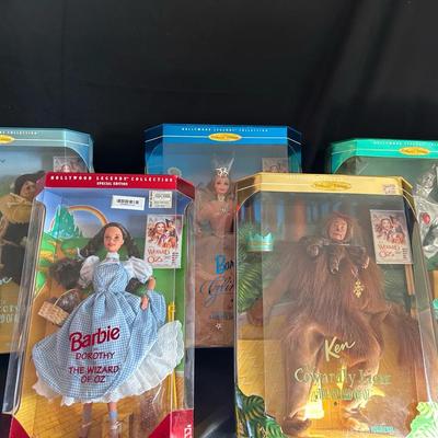 Lot 106:  Hollywood Legends Collection The Wizard of Oz Barbie & Ken Doll Lot – Dorothy, Scarecrow, 