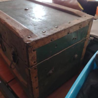 Sale Photo Thumbnail #282