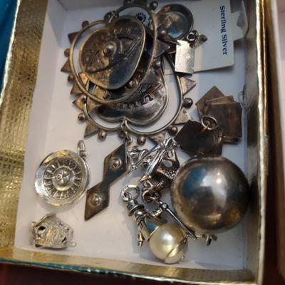 Sale Photo Thumbnail #292