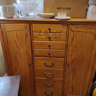 Sale Photo Thumbnail #118