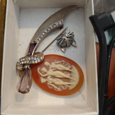 Sale Photo Thumbnail #296