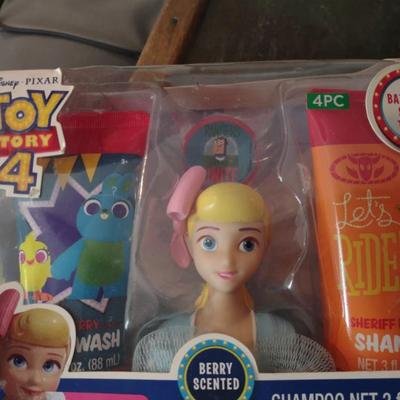 Sale Photo Thumbnail #332