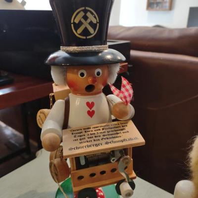 Sale Photo Thumbnail #254