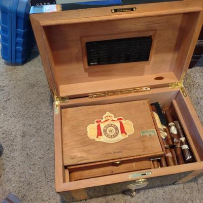 Sale Photo Thumbnail #135