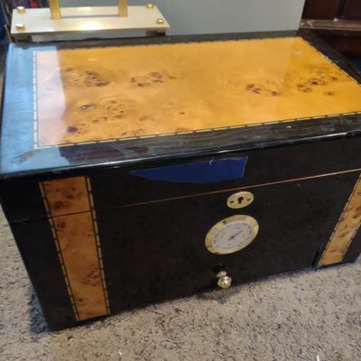 Sale Photo Thumbnail #121