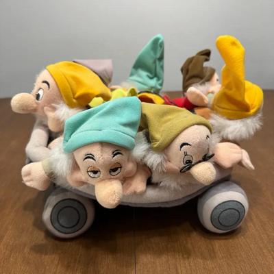 228: Disney Store Plush Miners Cart With 7 Dwarfs Attached 