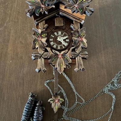 261: German Black Forest Cuckoo Clock 