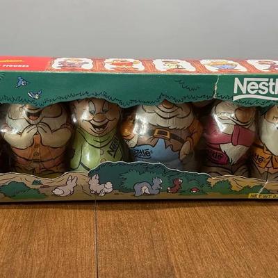 223: Vintage Nestle Disney Chocolate Dwarfs Set 