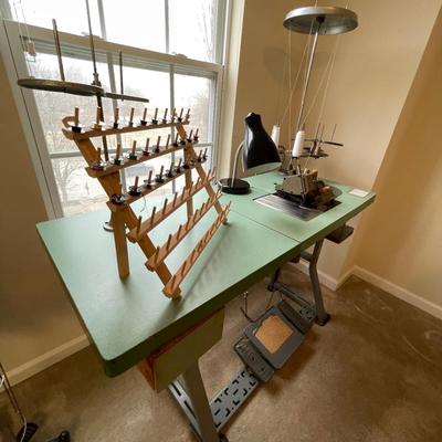 101-SEW: Vintage Columbia Serger Model 650-1