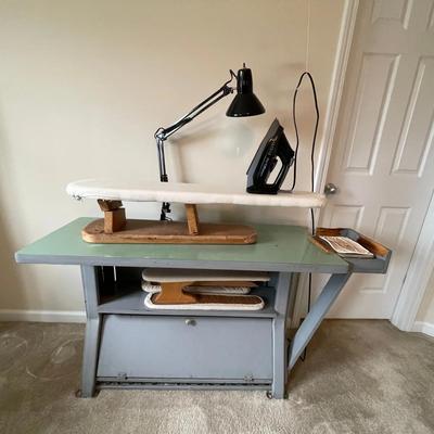 103-SEW: Professional Ironing Station
