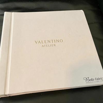 138-OFF: Rare Valentino Atelier Collezione Autunno-Inverno 2002/2003