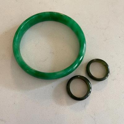 012-JWL: Jade Bangle and Rings