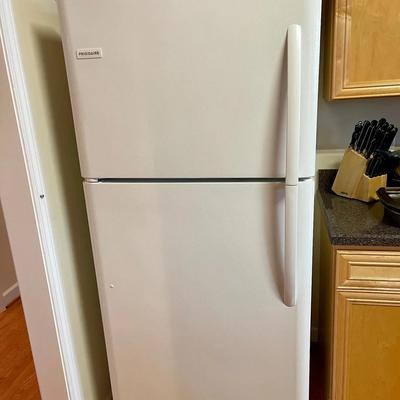 028-K: Frigidaire Refrigerator/Freezer