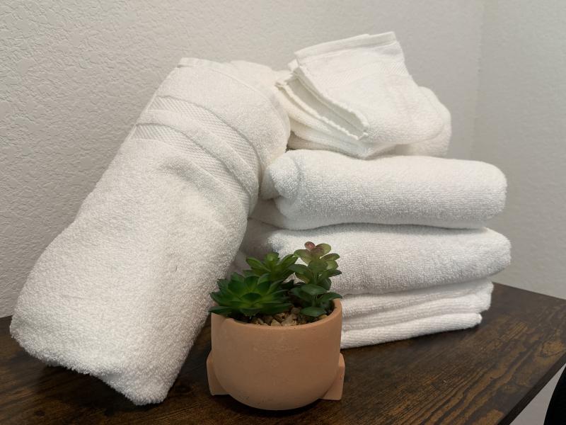 Sale Photo Thumbnail #153