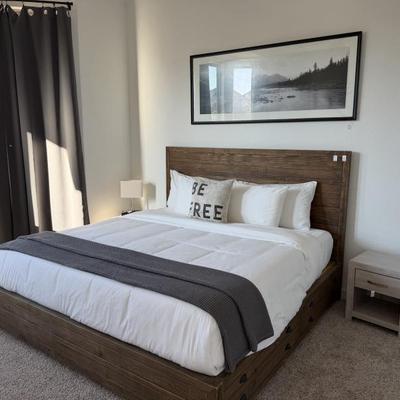 Sale Photo Thumbnail #72