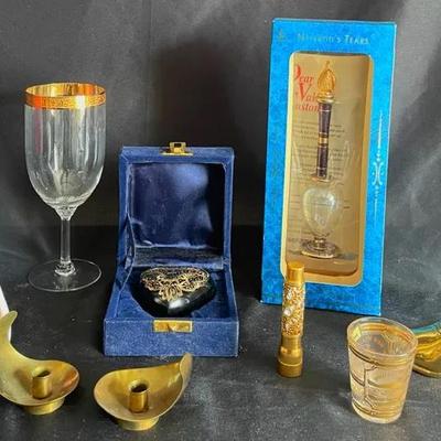 Crescent Memorial Heart, Enesco Trinket Box, with Additional Treasures! 