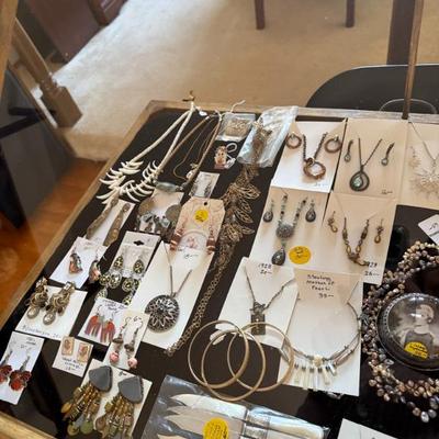 Sale Photo Thumbnail #62