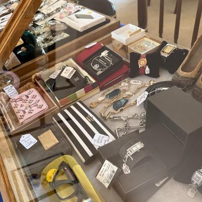 Sale Photo Thumbnail #58: Designer Wallets:
Kate Spade, Michael Kors, Christian Loubotin