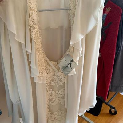 Sale Photo Thumbnail #107