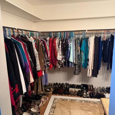 Sale Photo Thumbnail #33