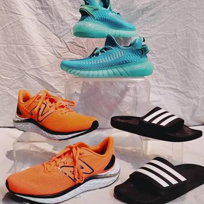 Men's Footwear - Moerdeng, New Balance, Adidas - Sizes 9-10