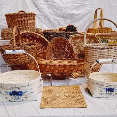 Vintage Woven Basket Collection - 15pc Mixed Styles