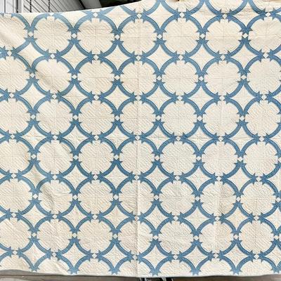 Large Vintage Quilt “Stars And Stones” Style 75x87”