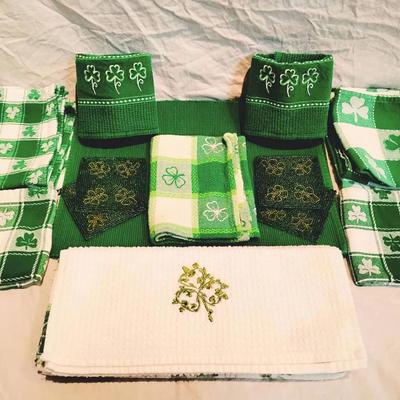 St. Patrick's Day Kitchen Linen Lot