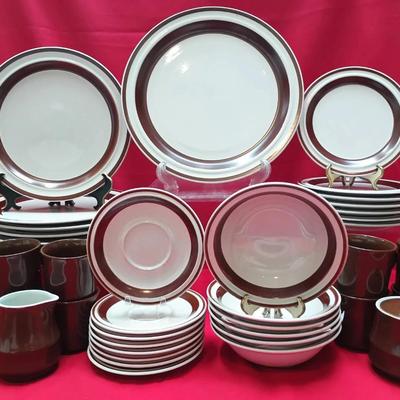 Vintage Acsons Simplicity Stoneware Dinnerware Set