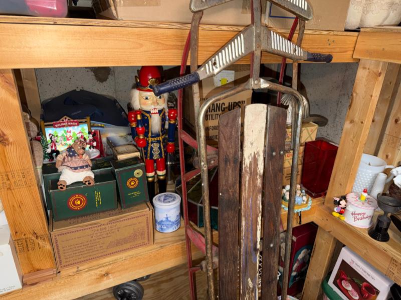 Sale Photo Thumbnail #192