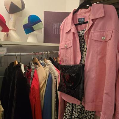 Sale Photo Thumbnail #20