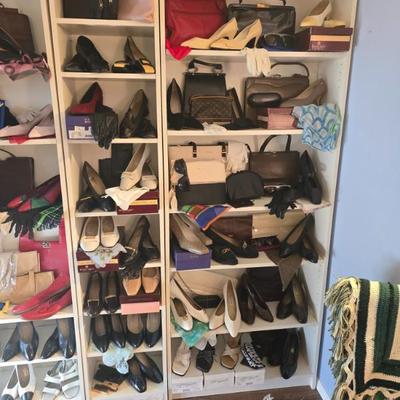 Sale Photo Thumbnail #16