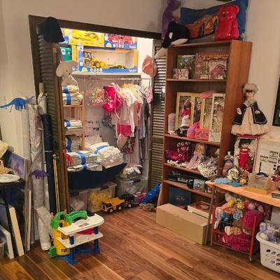 Sale Photo Thumbnail #36