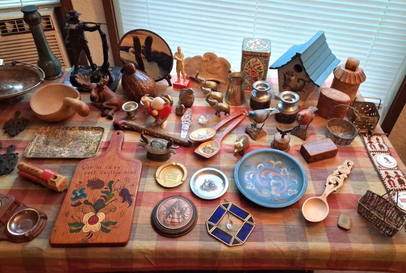 Sale Photo Thumbnail #46