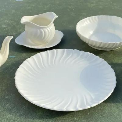 Franciscan California "Coronado" Off White China