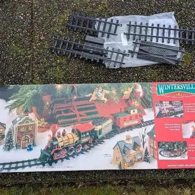 Wintersville Express Toy Train Set- New Bright Industrial Co., Ltd. 
