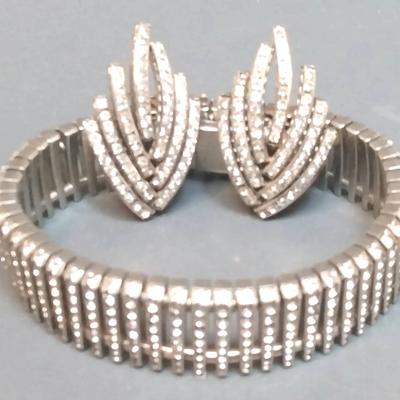 Esha Randall Rhinestone Bracelet 