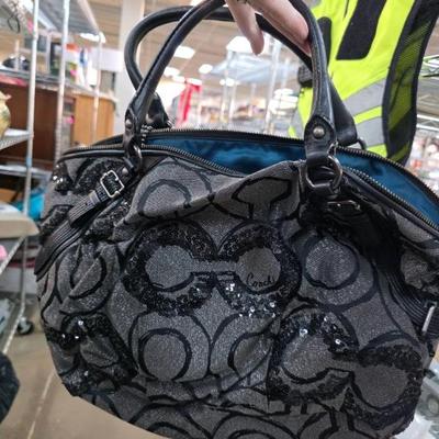 Sale Photo Thumbnail #356