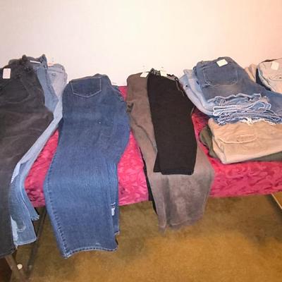 Sale Photo Thumbnail #28