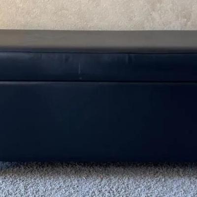 Storage Ottoman/Bench I