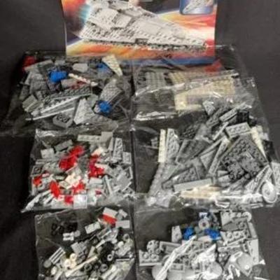 LEGO Star Wars Midi-scale Imperial Star Destroyer